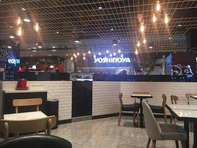 โคลด์สโตนครีมเมอรี่ ร้านไอศกรีม