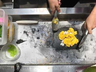 โคลด์สโตนครีมเมอรี่ ร้านไอศกรีม