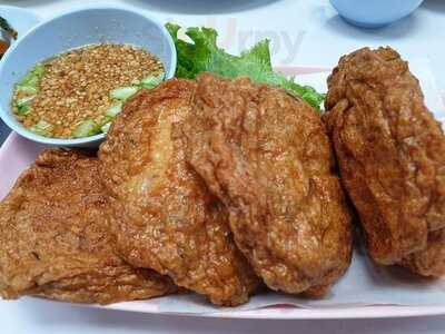 ร้านอาหาร ปัญญาซีฟู้ด