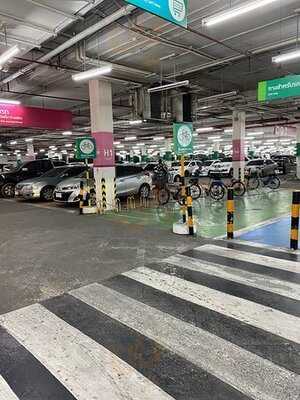 แมคโดนัลด์  (เทสโก้โลตัสเอ็กซ์ตร้า พระราม 4)