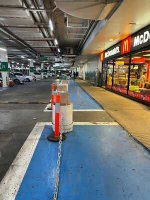 แมคโดนัลด์  (เทสโก้โลตัสเอ็กซ์ตร้า พระราม 4)