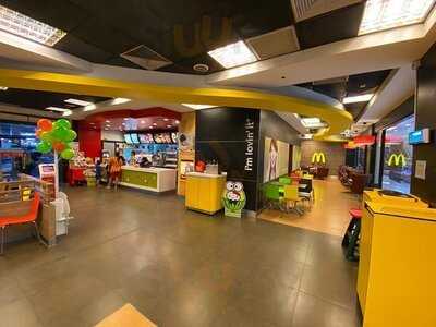 แมคโดนัลด์  (เทสโก้โลตัสเอ็กซ์ตร้า พระราม 4)