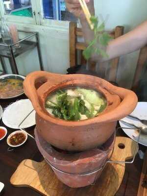 ร้านอาหาร ส้มตำบางกอก