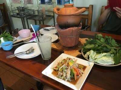 ร้านอาหาร ส้มตำบางกอก