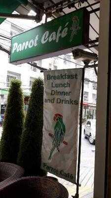 Parrot Cafe