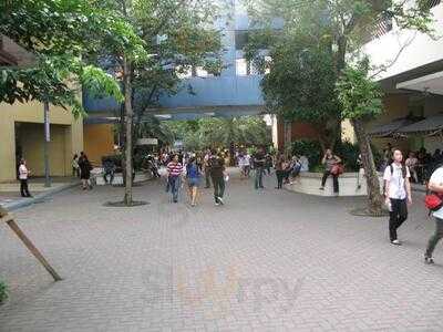 เมดอินเเคนดี้