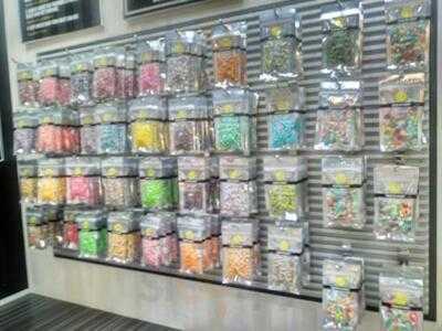 เมดอินเเคนดี้