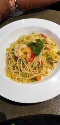 The Dishes Seafood & Restaurant