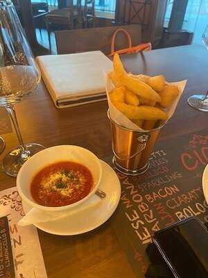 Ciccio Wine Cellar & Bistro