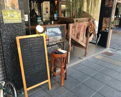 Ola Thai Tapas Bar And Cafe