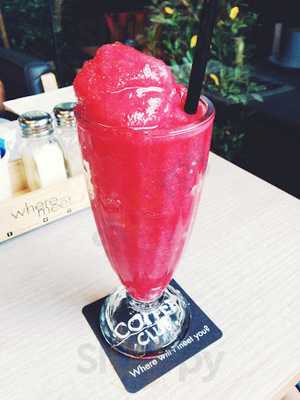 V Cafe And Restaurant