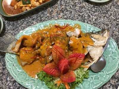 ตำนานไทย ไทม์แสควร์ อโศก