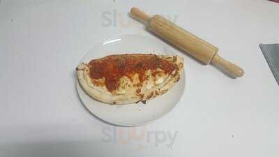 ร้านพิซซ่า เสือ สาทร