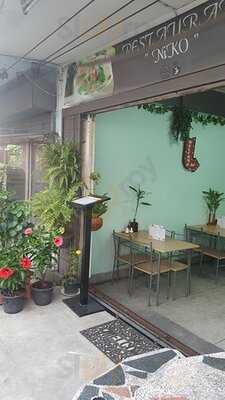 ร้านพิซซ่า เสือ สาทร