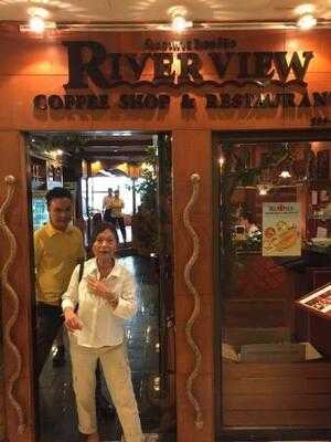 Riverview Coffee Shop