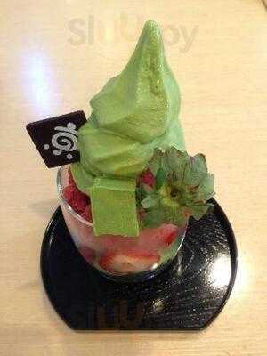 เกียวโรลเอ็น สาขา เซ็นทรัลพลาซา ปิ่นเกล้า