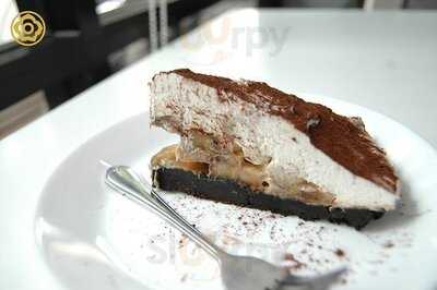 About White Cafe & Bistro