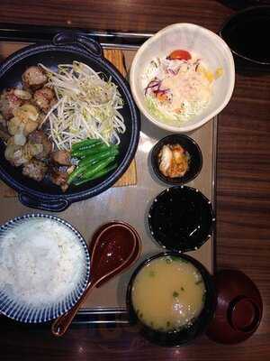 ยาโยอิ สาขาสีลมคอมเพล็กซ์