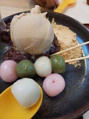 Qq Dessert