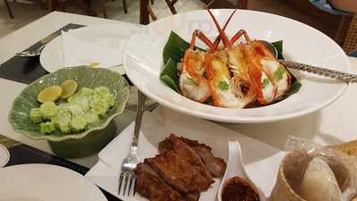 รส'นิยม - เอ็มควอเทียร์