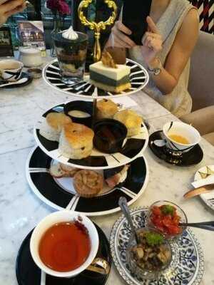 บอนนี่ ดอลลี่ส์ ทีรูม