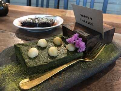 ชีเบคส์, ออกานิค โฮม คาเฟ่ แอนด์ สตูดิโอ