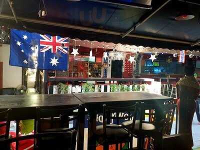 Down Under Bar & Grill