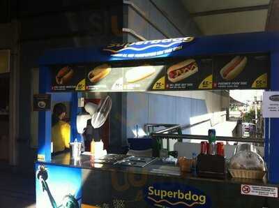 ซูเพิร์บด๊อก