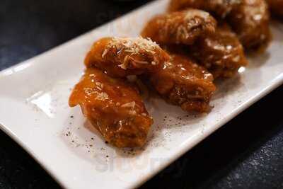 โฟลว์ เรสเตอรองท์แอนด์บาร์