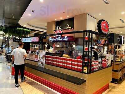 Cha Tra Mue - The Emquartier