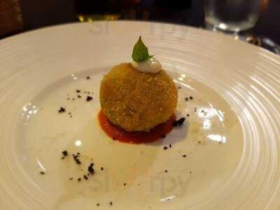 Franco's Restaurant & Bar