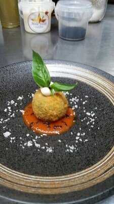 Franco's Restaurant & Bar