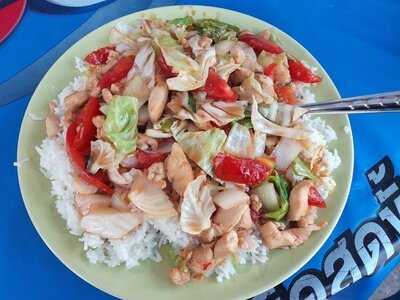 แก้ว อาหารไทย