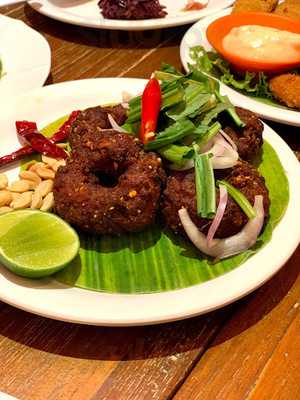 ส้มตำเด้อ สาขาทองหล่อ