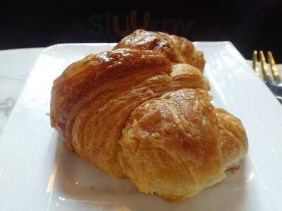 บันเฟ่เดอะคอฟฟี่ บาร์ & เบเกอรี่