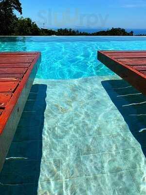 Tomorrow X High Life Villas