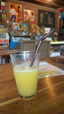 Mam's Cake Coffee Breakfast