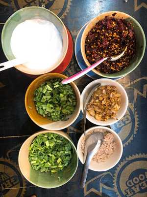 เล้งไก่ไข่ตีน