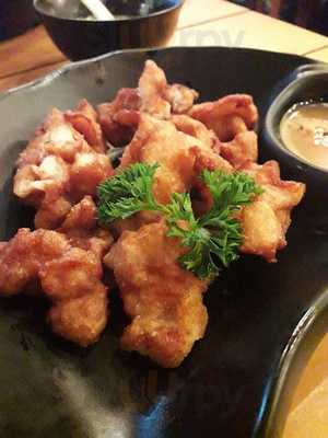 ร้านอาหารญี่ปุ่น ซาคาเอะซูชิ