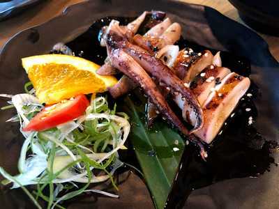 ร้านอาหารญี่ปุ่น ซาคาเอะซูชิ