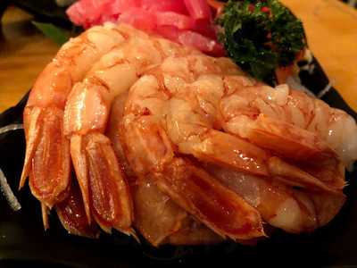 ร้านอาหารญี่ปุ่น ซาคาเอะซูชิ