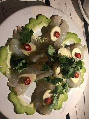 Phra Nakorn Bar And Gallery