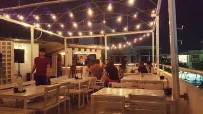 Phra Nakorn Bar And Gallery