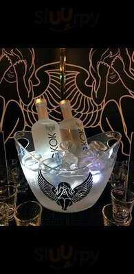 โรลลิ้ง สโตน พิซซ่า