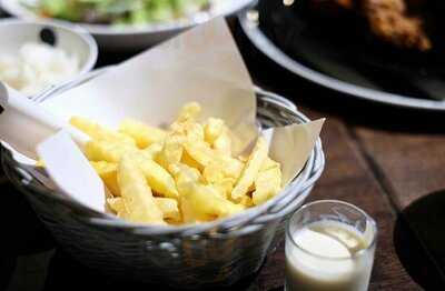 มาน นา จา