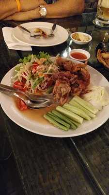 ร้านอาหาร ขันอาษา