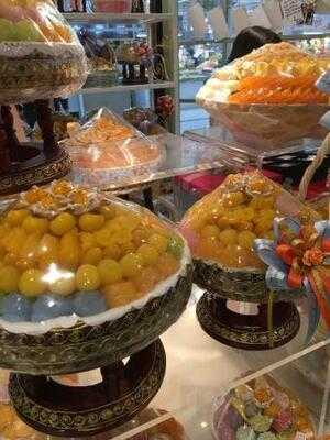 ขนมไทยเก้าพี่น้อง