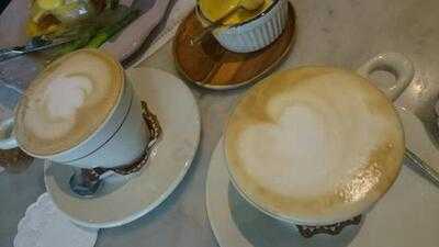 Calin La Boulangerie Et Le Café