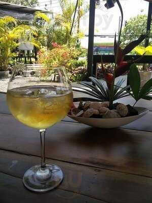 ร้าน ระเบียง น้ำตกกะทู้