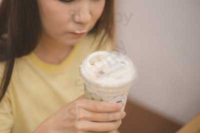 โฮะ คาเฟ่ แอนด์ เรสเทอรอง